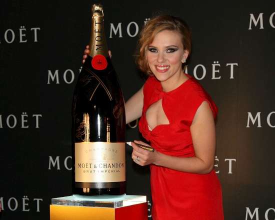 Scarlet Johansson in Japan